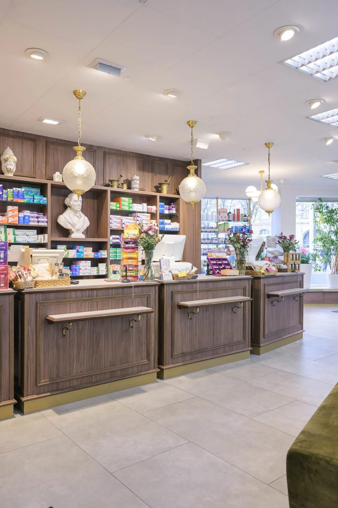 Pharmacy interior photography Pforzheim 3