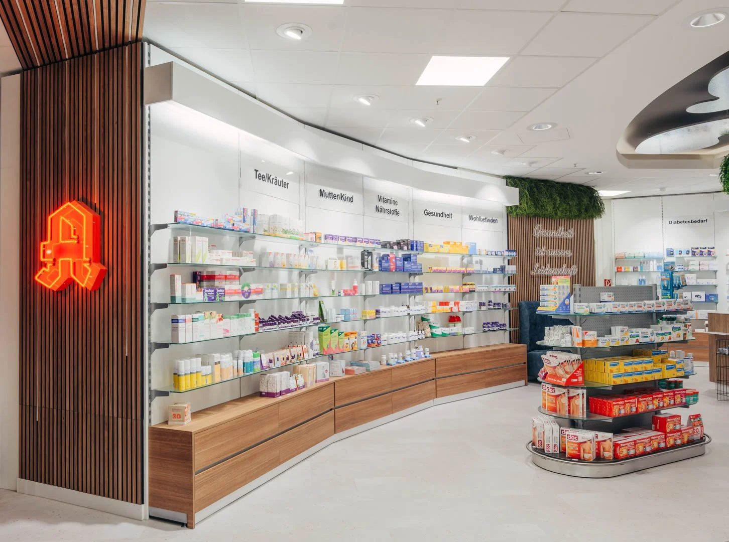 Pharmacy interior photography Pforzheim 14
